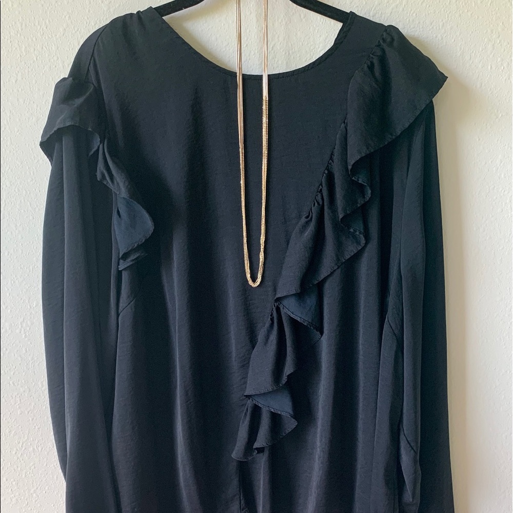 Lane Bryants Black silk modern top. Size 26.